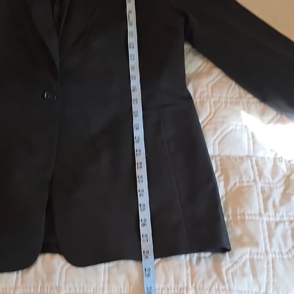 NWT - Banana🍌Republic Black Blazer - Picture 10 of 16